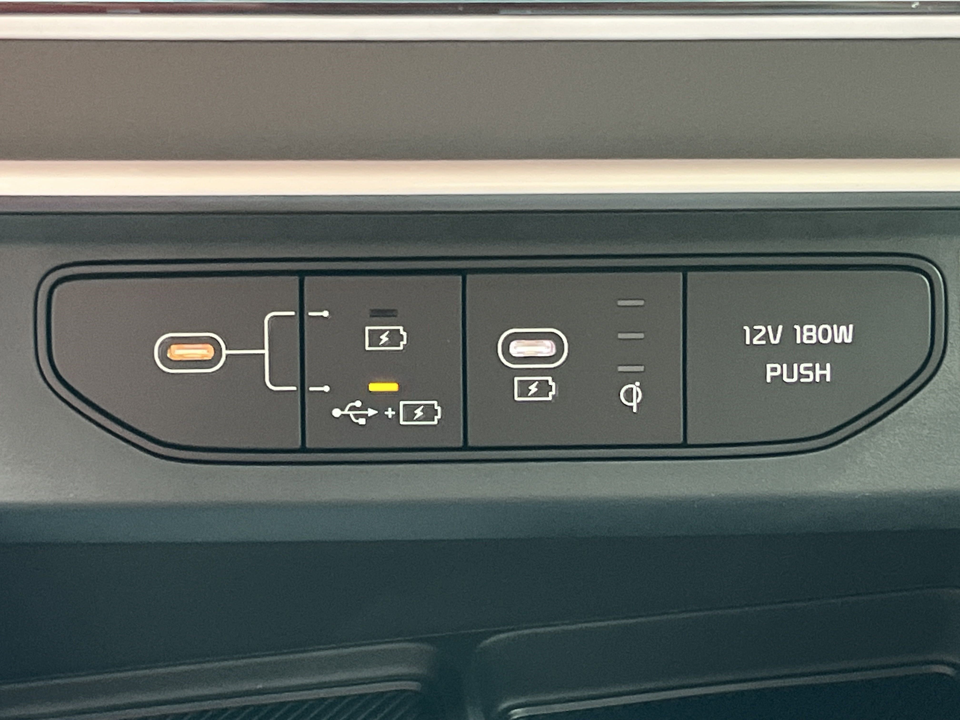 New 2026 Kia Carnival EX image 9