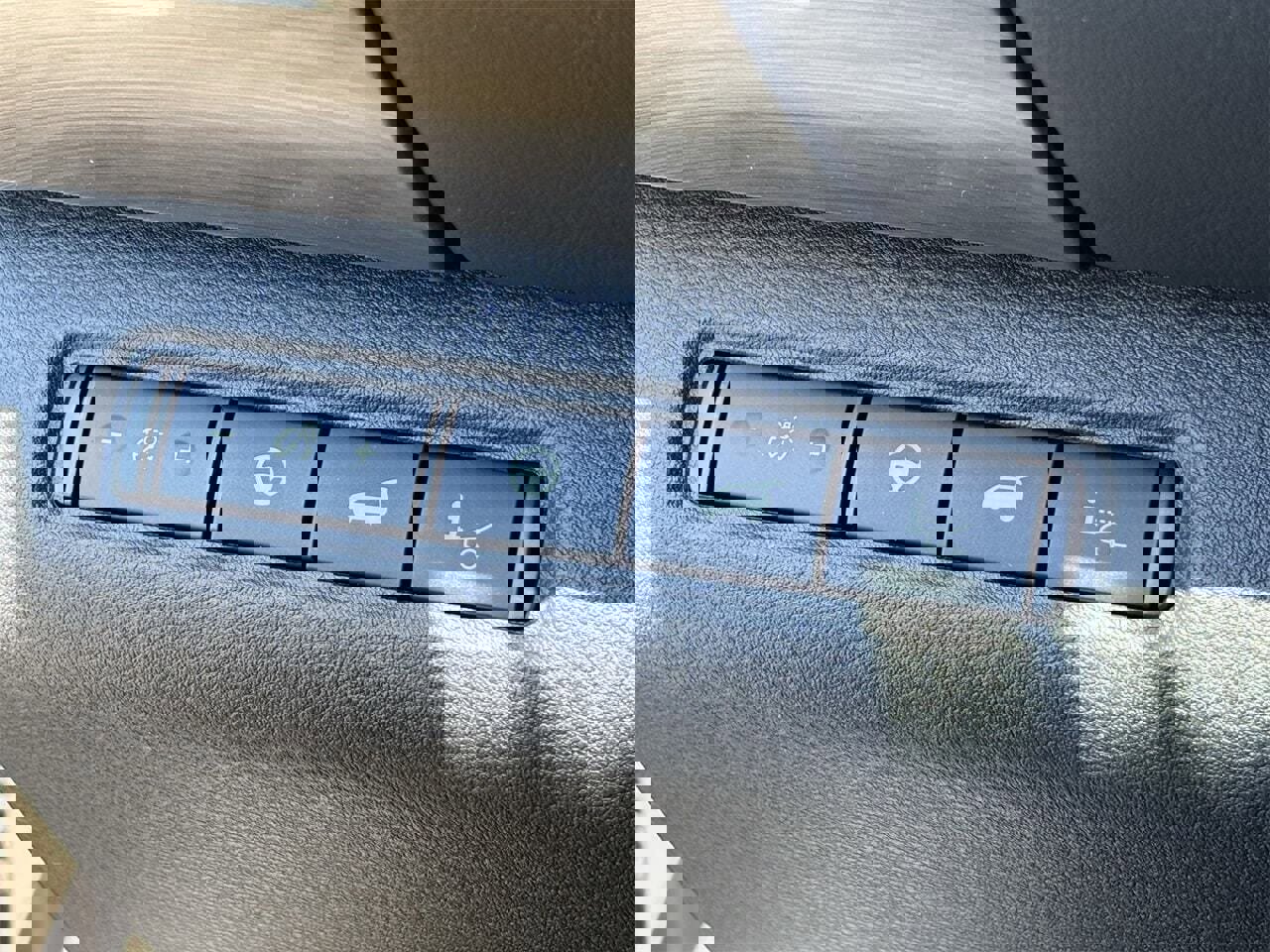 New 2025 Nissan Pathfinder Platinum w/ Black Appearance Package image 38