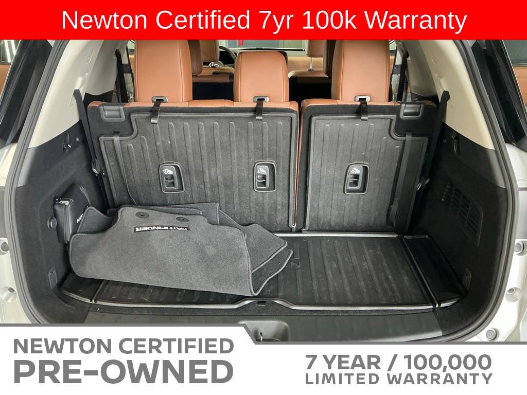 Used 2024 Nissan Pathfinder Platinum w/ Cargo Package FWD image 24