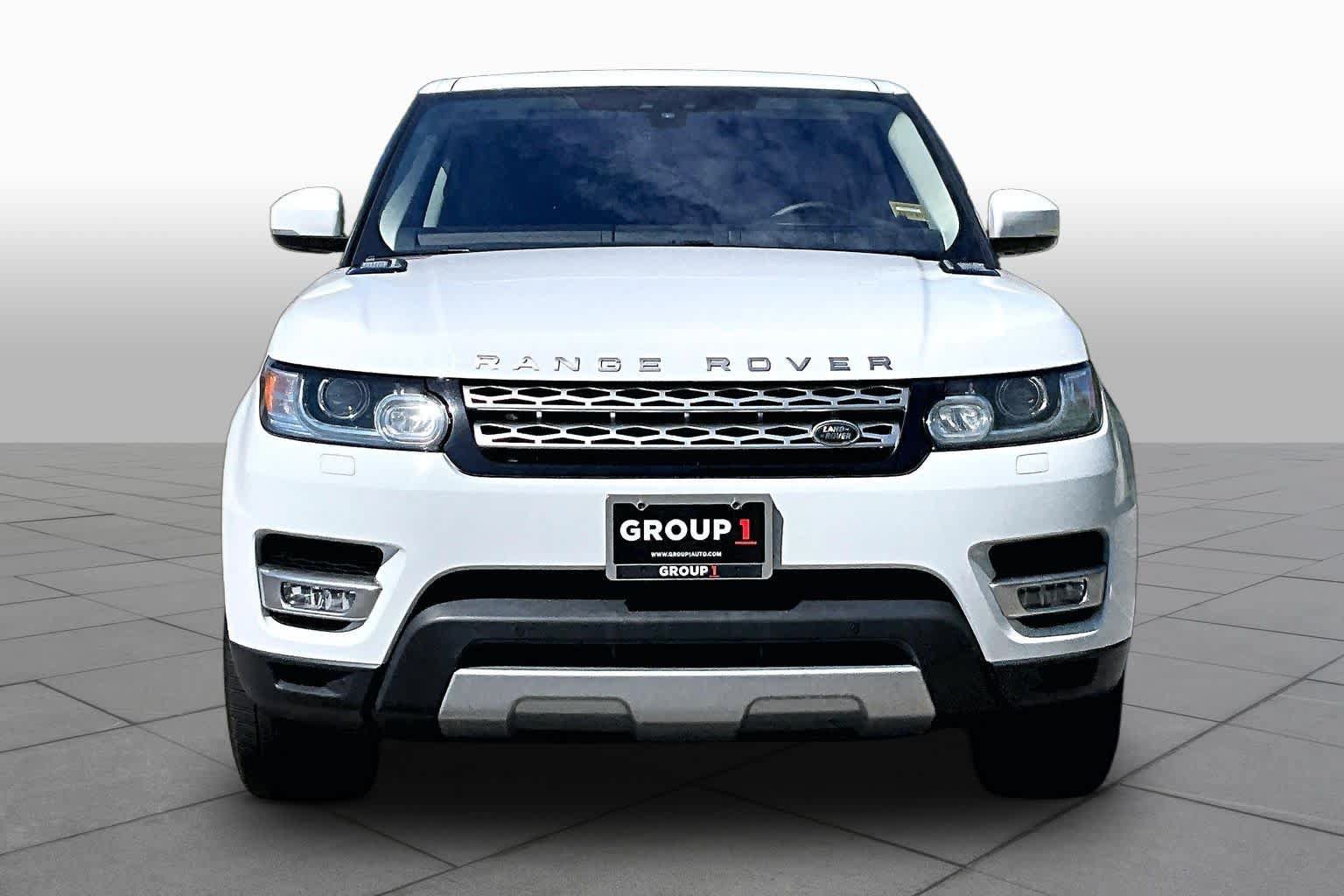 Used 2017 Land Rover Range Rover Sport HSE AWD/4WD image 4