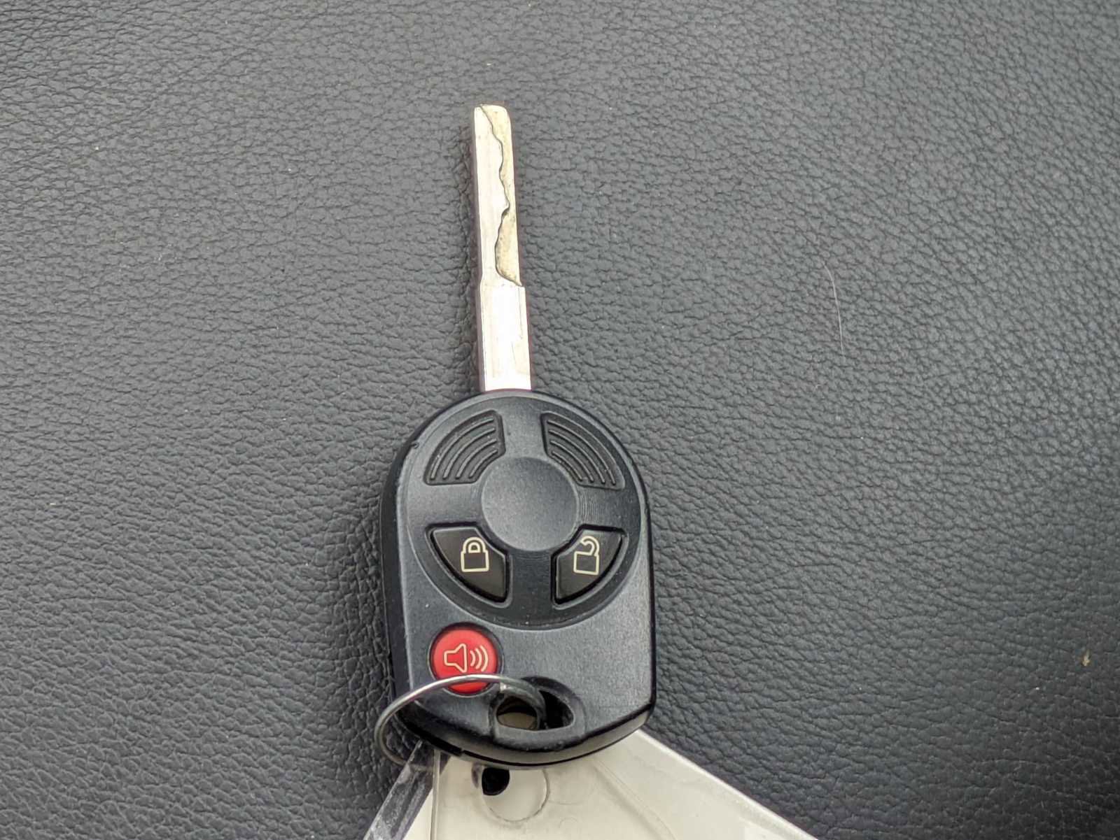 Used 2015 Ford Escape SE w/ Equipment Group 201A image 32