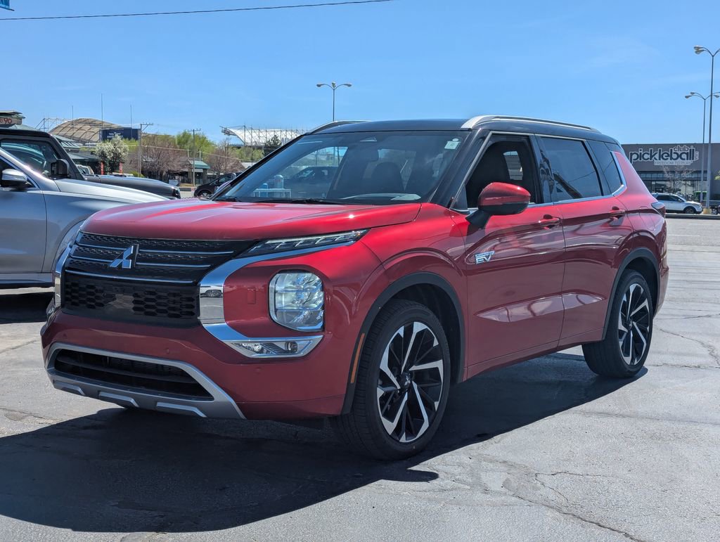 Used 2025 Mitsubishi Outlander 4WD Plug-In Hybrid image 9