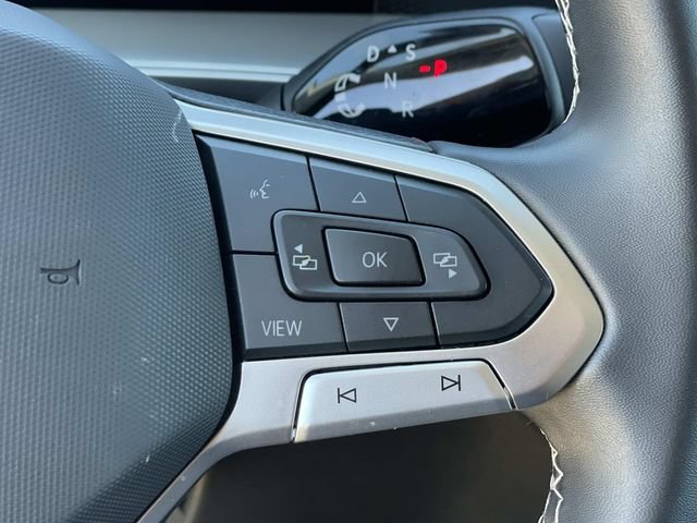 Certified 2026 Volkswagen Tiguan SE FWD image 9
