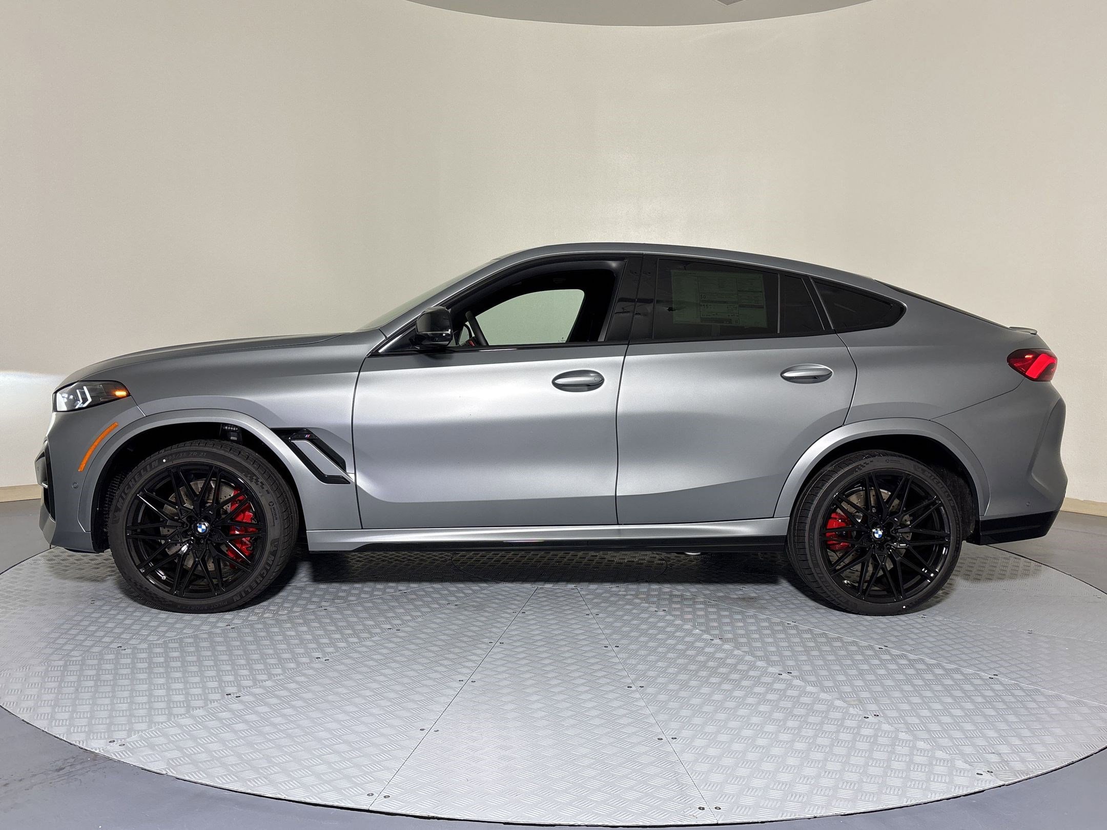 New 2027 BMW X6 M Competition AWD/4WD image 2