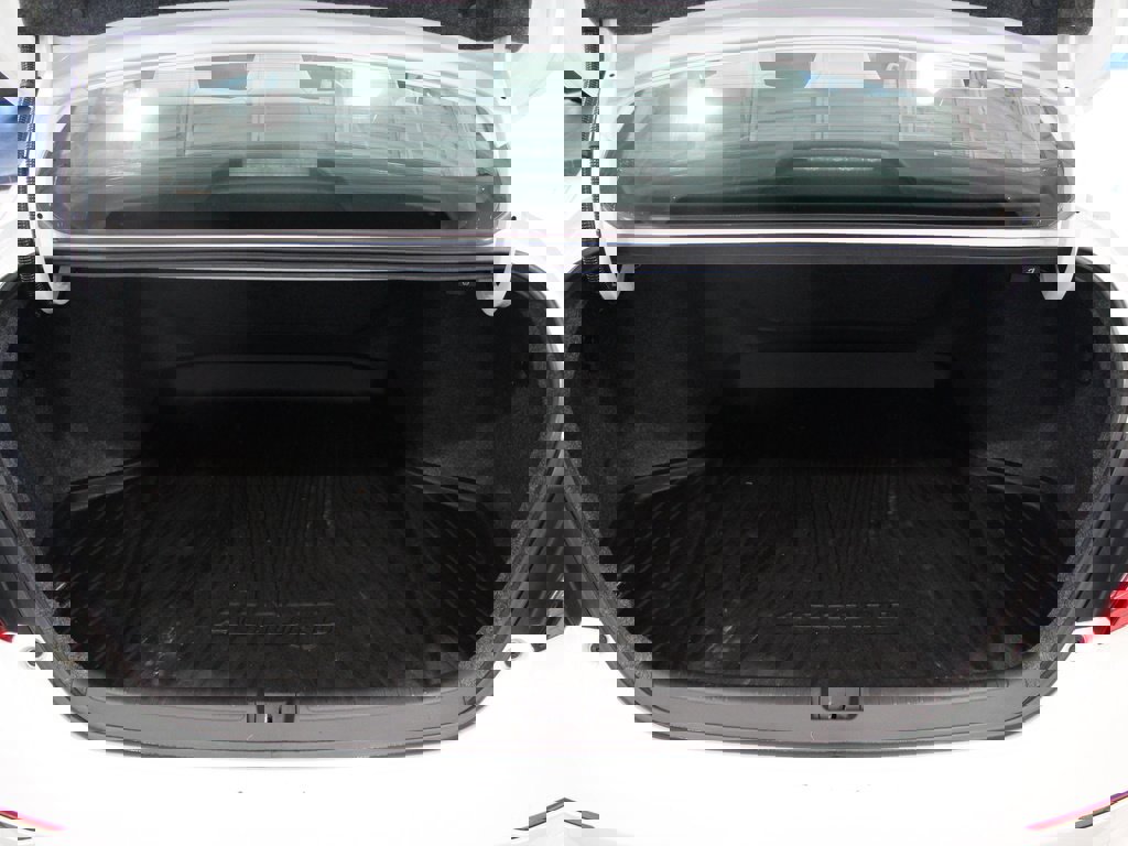 Used 2021 Honda Accord LX image 19