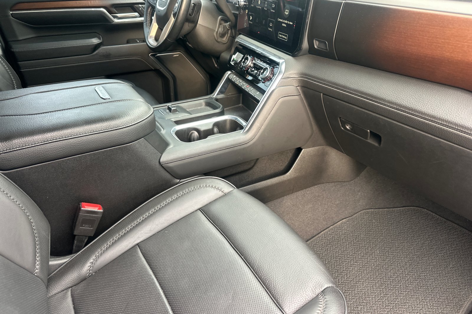 Used 2024 GMC Sierra 2500 Denali w/ Denali Reserve Package AWD/4WD image 19