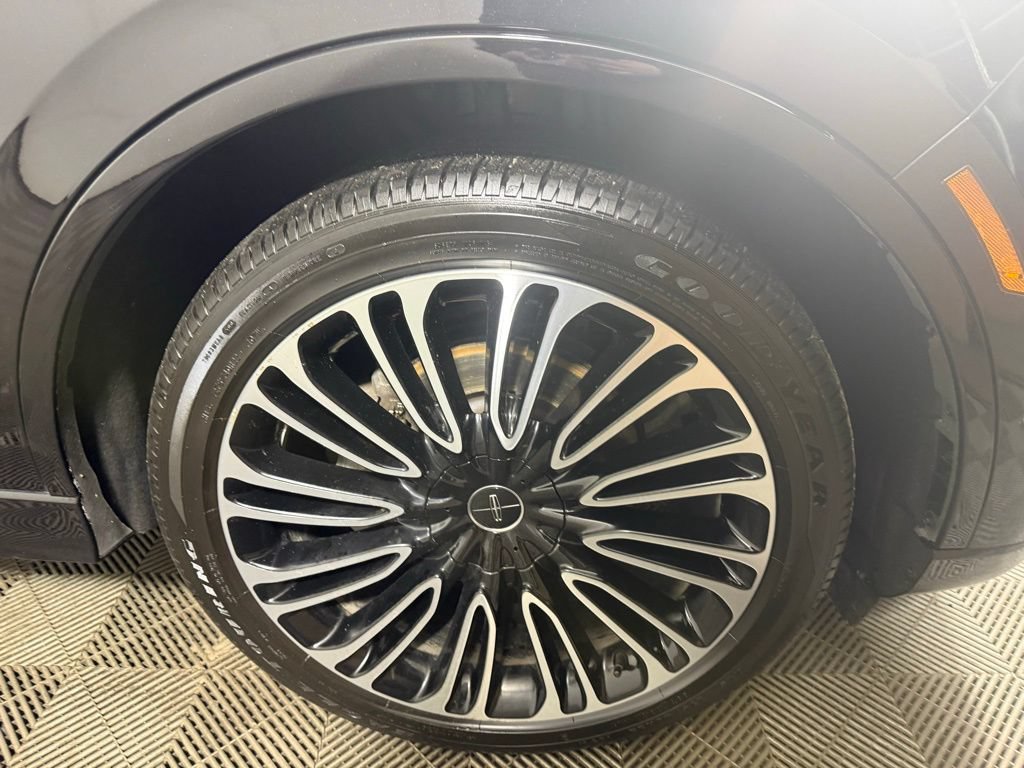 Certified 2023 Lincoln Aviator Black Label w/ Dynamic Handling Package AWD/4WD image 9