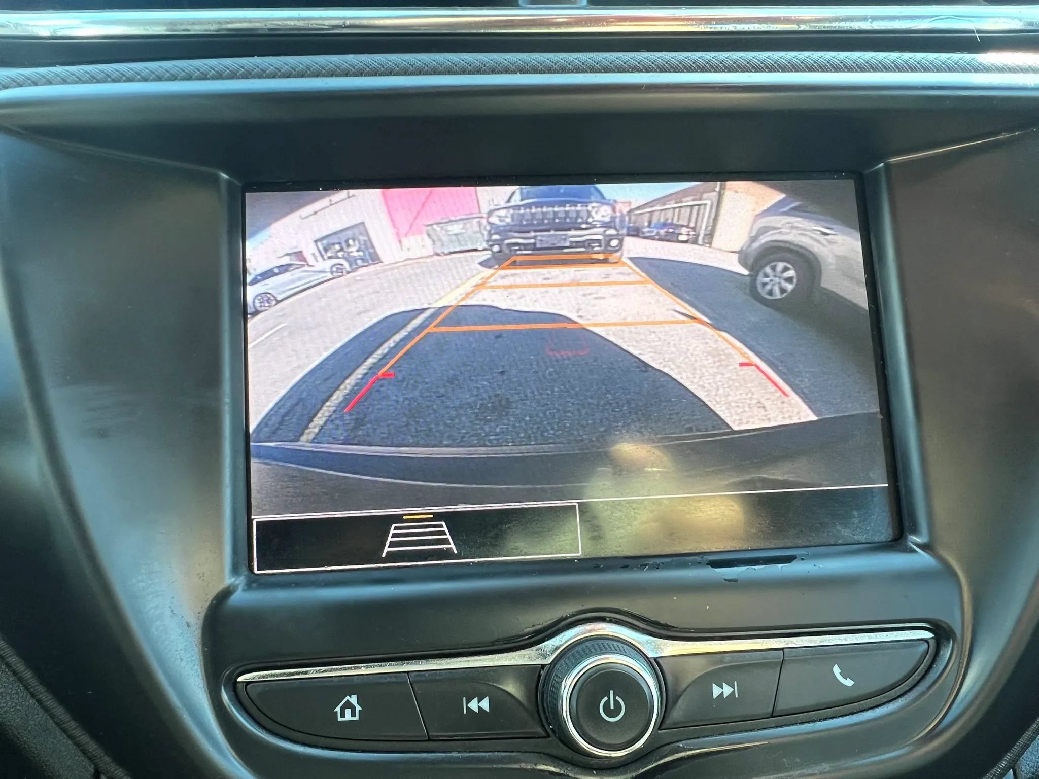 Used 2021 Chevrolet TrailBlazer LS FWD image 21