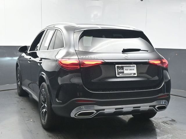Used 2025 Mercedes-Benz GLC 300 image 6