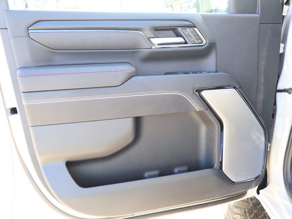 New 2026 GMC Sierra 2500 AT4X image 12