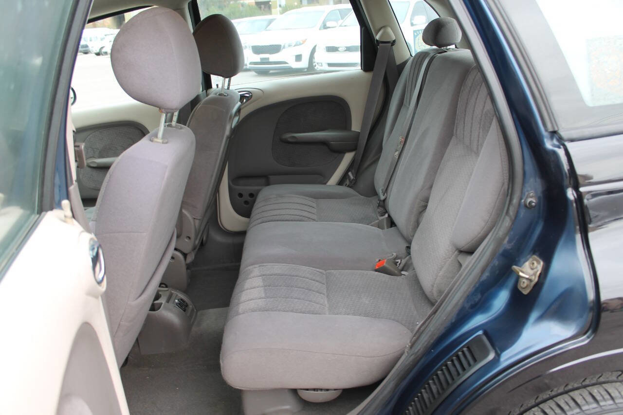 Used 2003 Chrysler PT Cruiser image 28