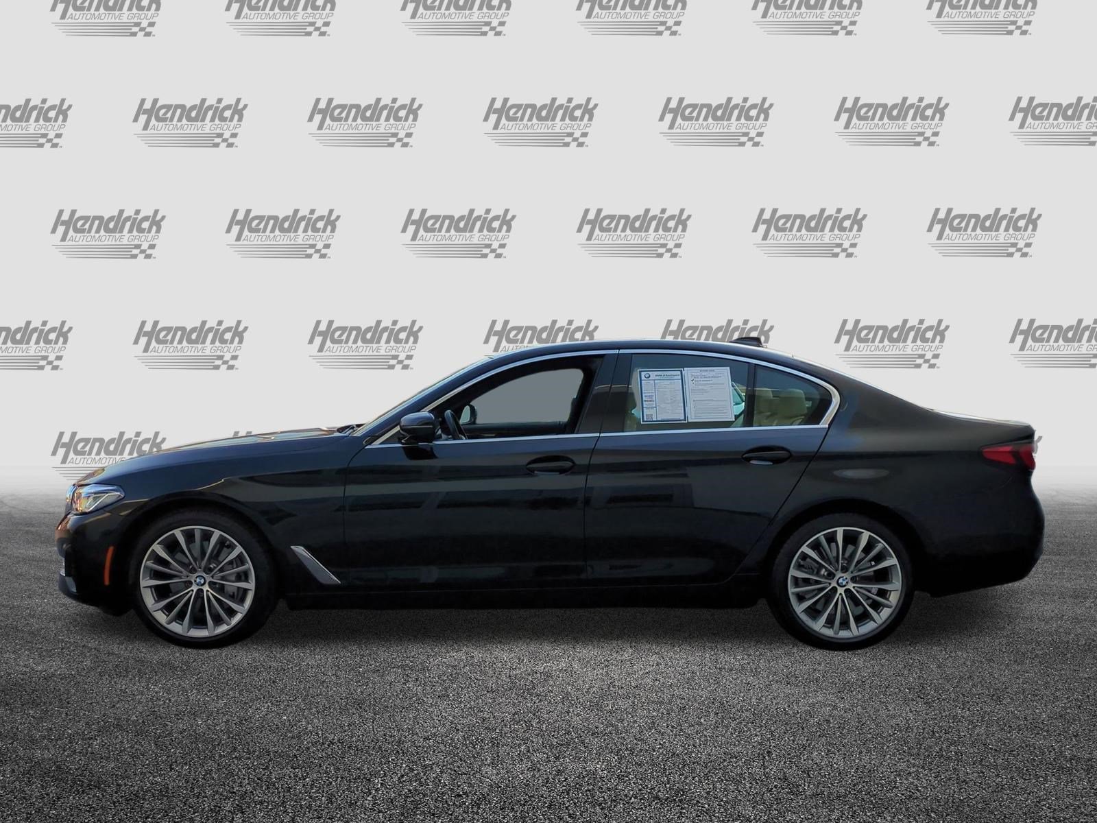 Used 2023 BMW 540i xDrive w/ Premium Package image 7