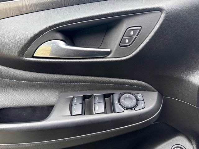 Certified 2024 Buick Envista Sport Touring w/ Convenience I Package FWD image 18
