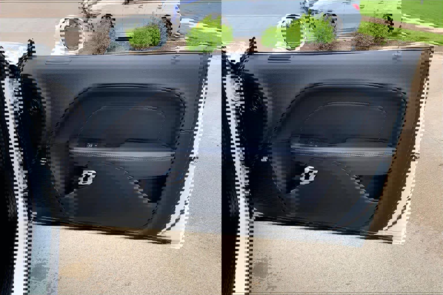 Used 2015 Dodge Challenger R/T Plus RWD image 21