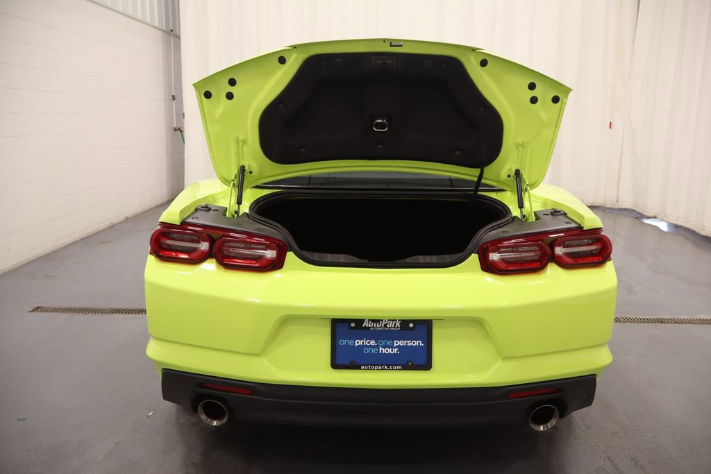 Used 2019 Chevrolet Camaro LT RWD image 16
