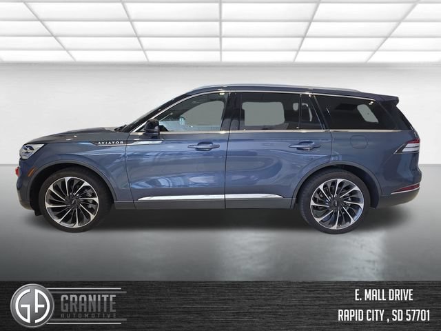 Used 2021 Lincoln Aviator Reserve w/ Equipment Group 202A AWD/4WD image 3