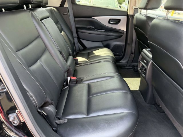 Used 2024 Nissan Murano SV w/ SV Midnight Edition Package AWD/4WD image 12