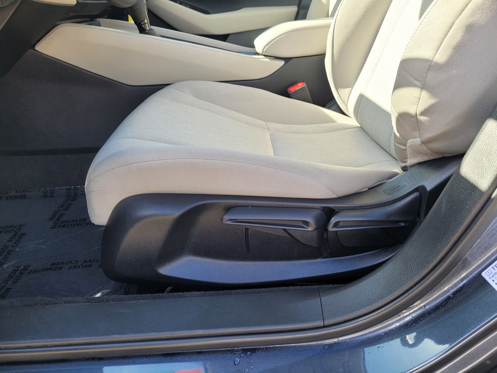 Certified 2025 Honda Accord LX image 11