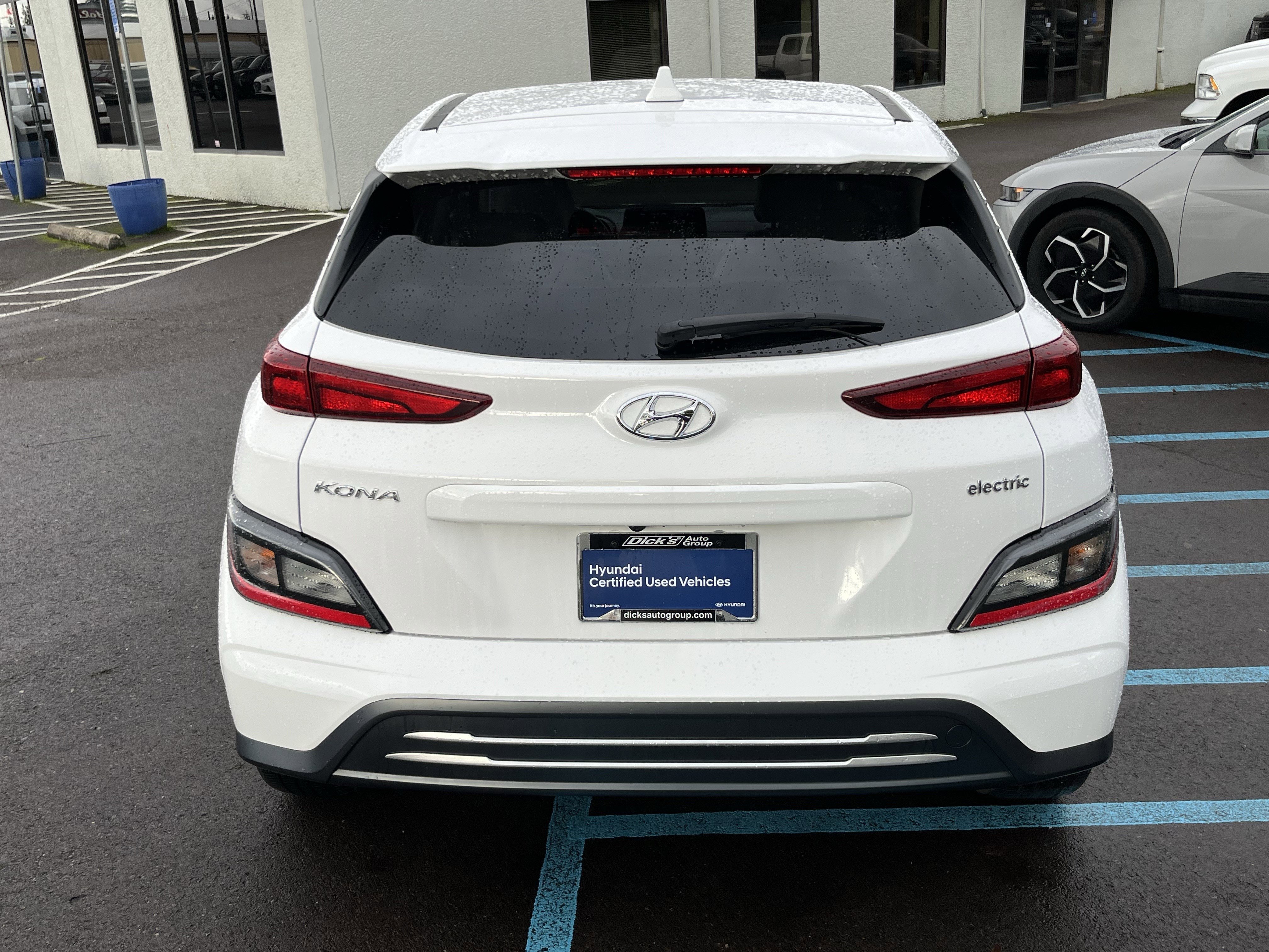 Certified 2023 Hyundai Kona SE image 4