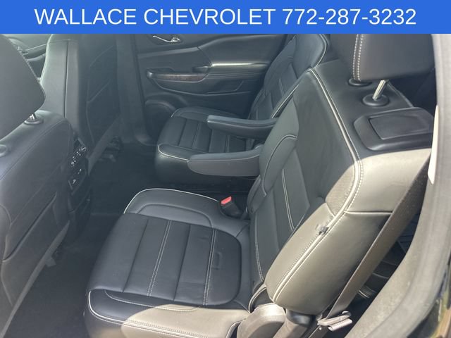 Used 2023 GMC Acadia Denali w/ Black Diamond Edition AWD/4WD image 13