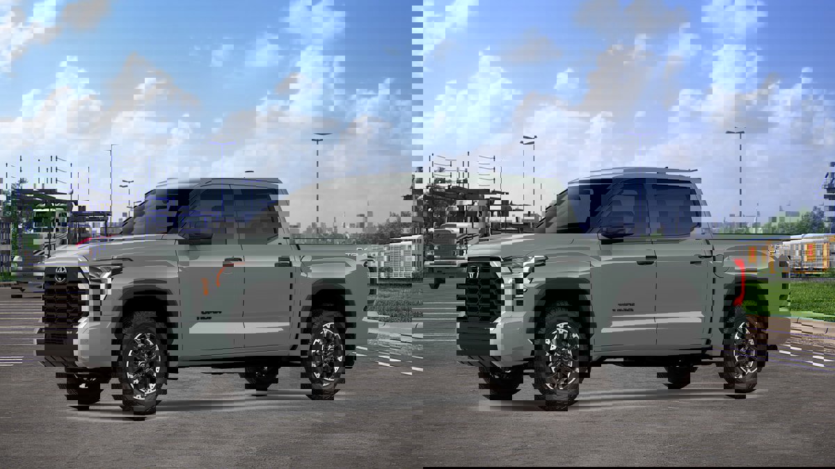 New 2026 Toyota Tundra SR5 image 2