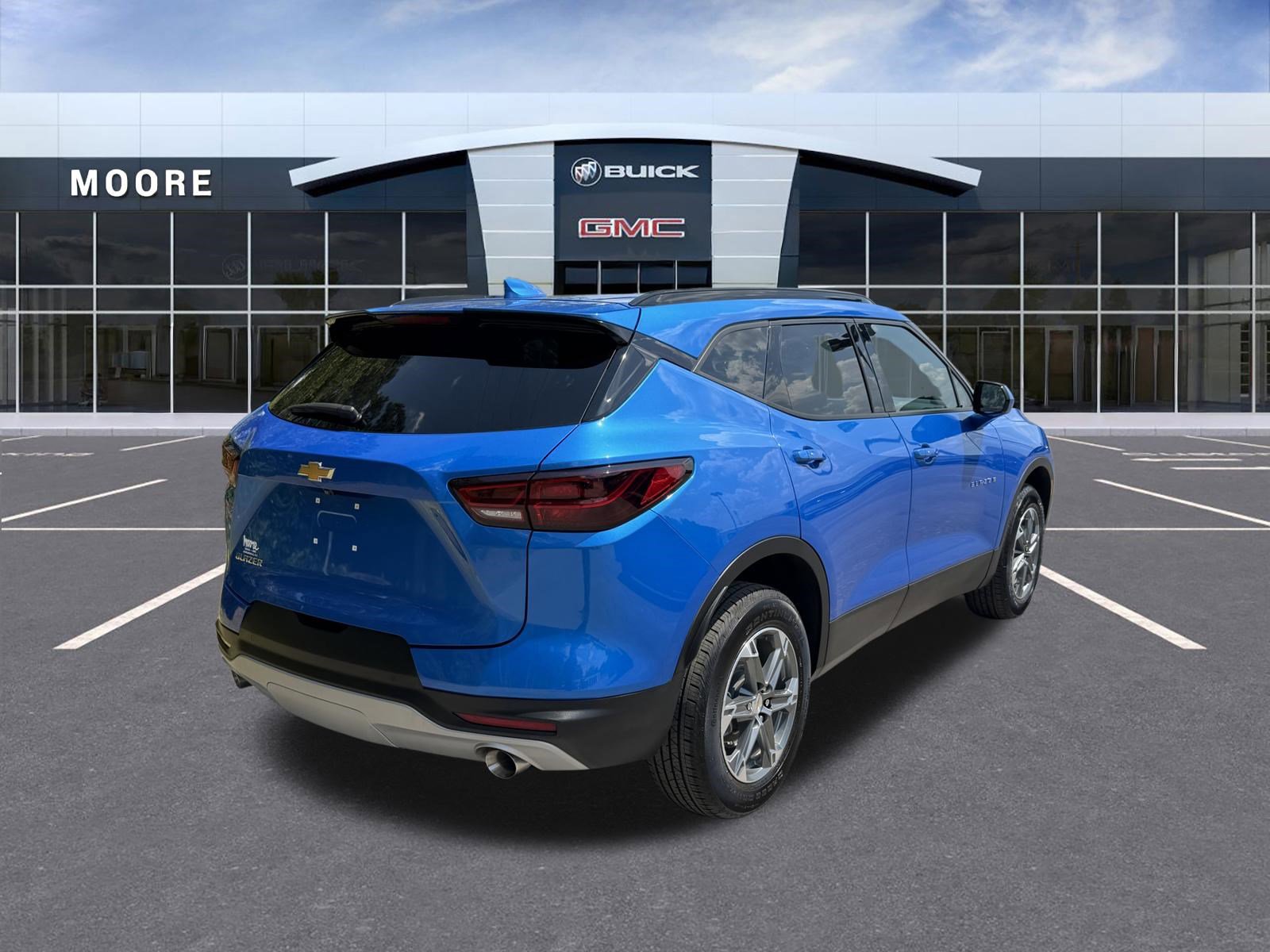 Used 2024 Chevrolet Blazer LT w/ Convenience Package FWD image 3