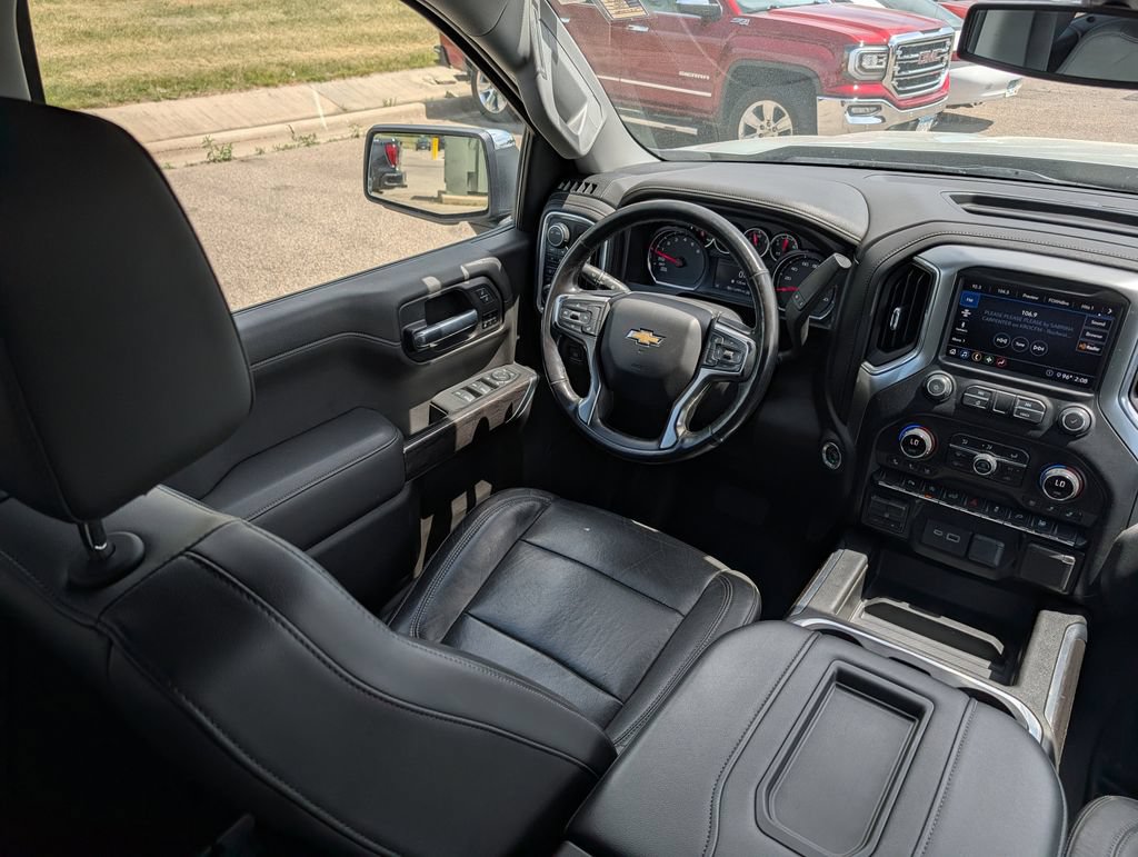 Used 2020 Chevrolet Silverado 1500 LTZ w/ LTZ Plus Package AWD/4WD image 9