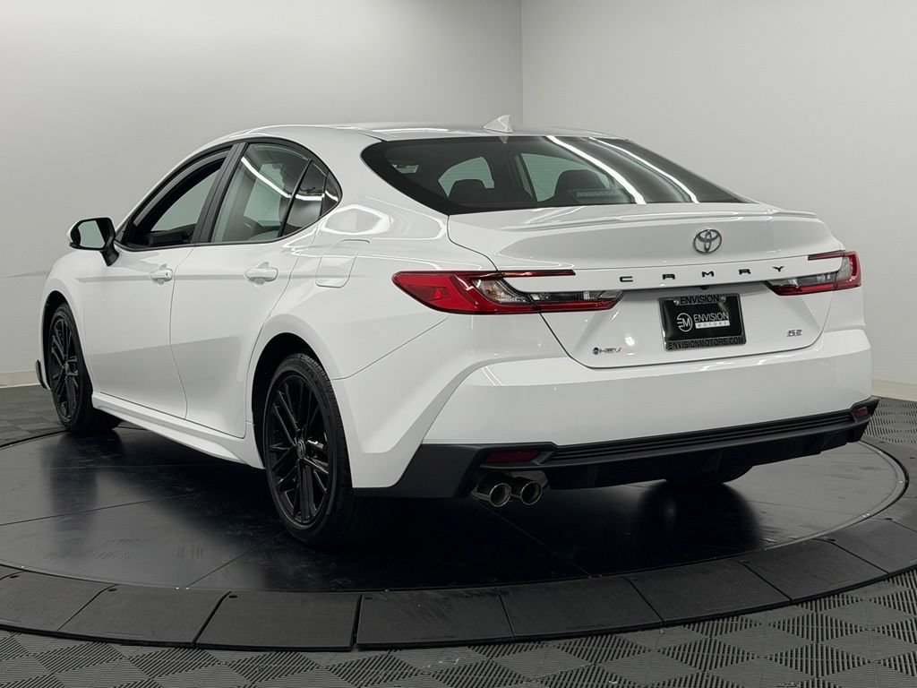 Used 2026 Toyota Camry SE FWD image 12