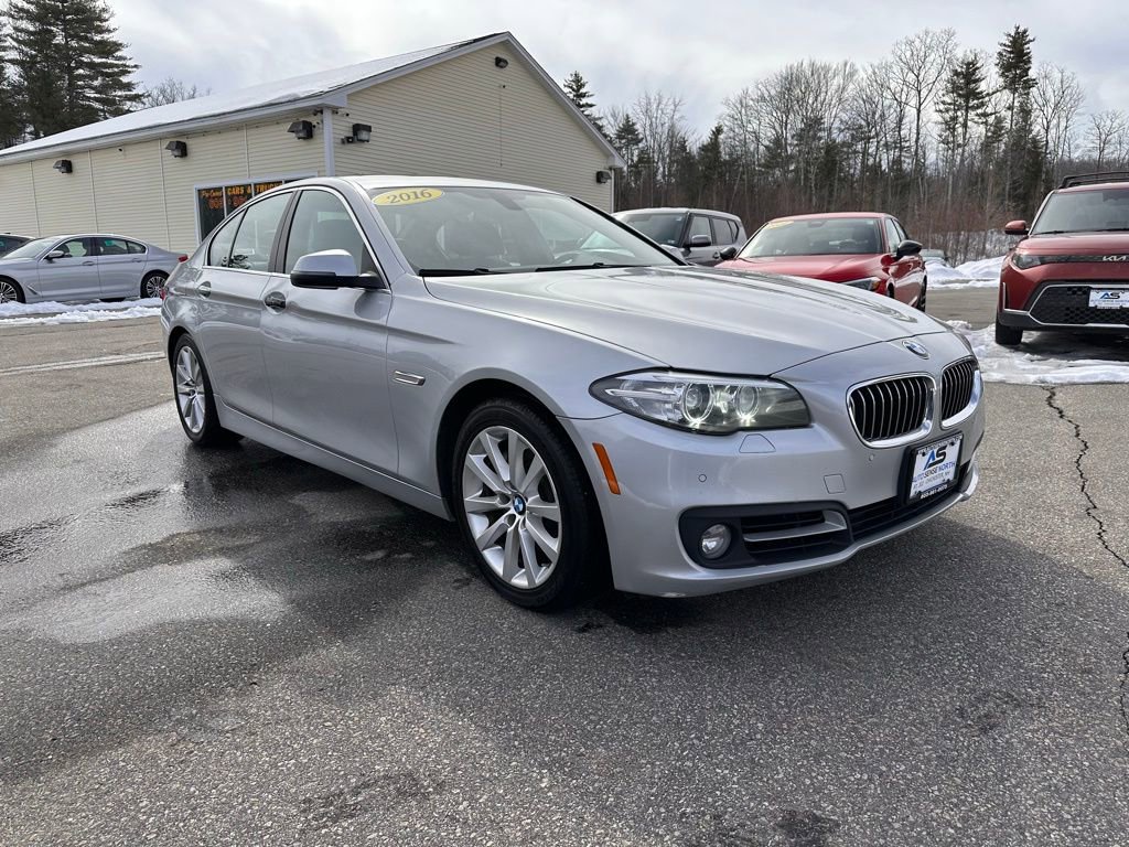 Used 2016 BMW 535i xDrive Sedan image 2