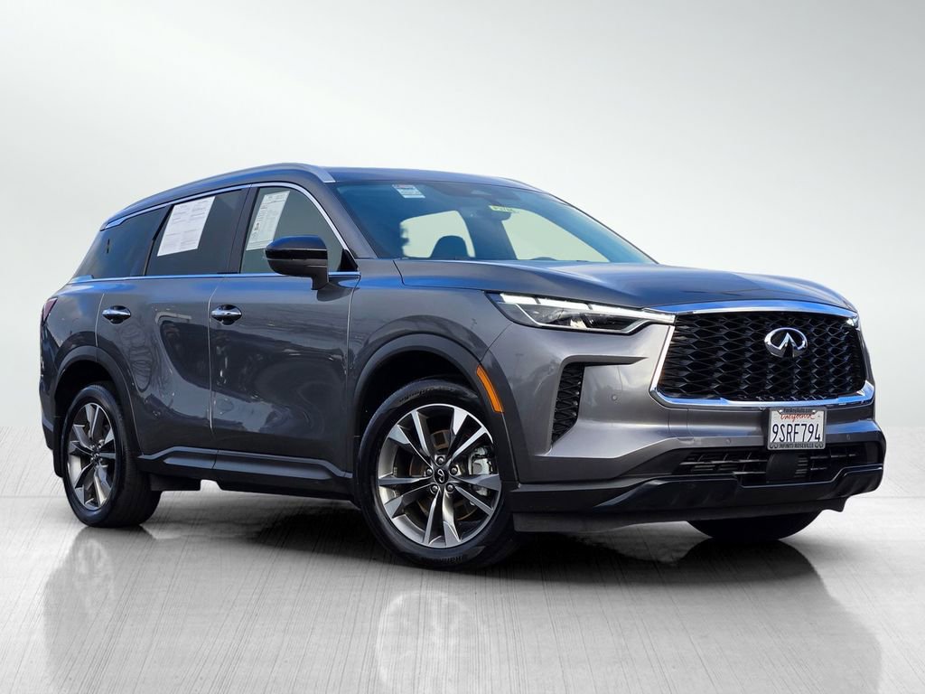 Certified 2025 INFINITI QX60 Luxe
