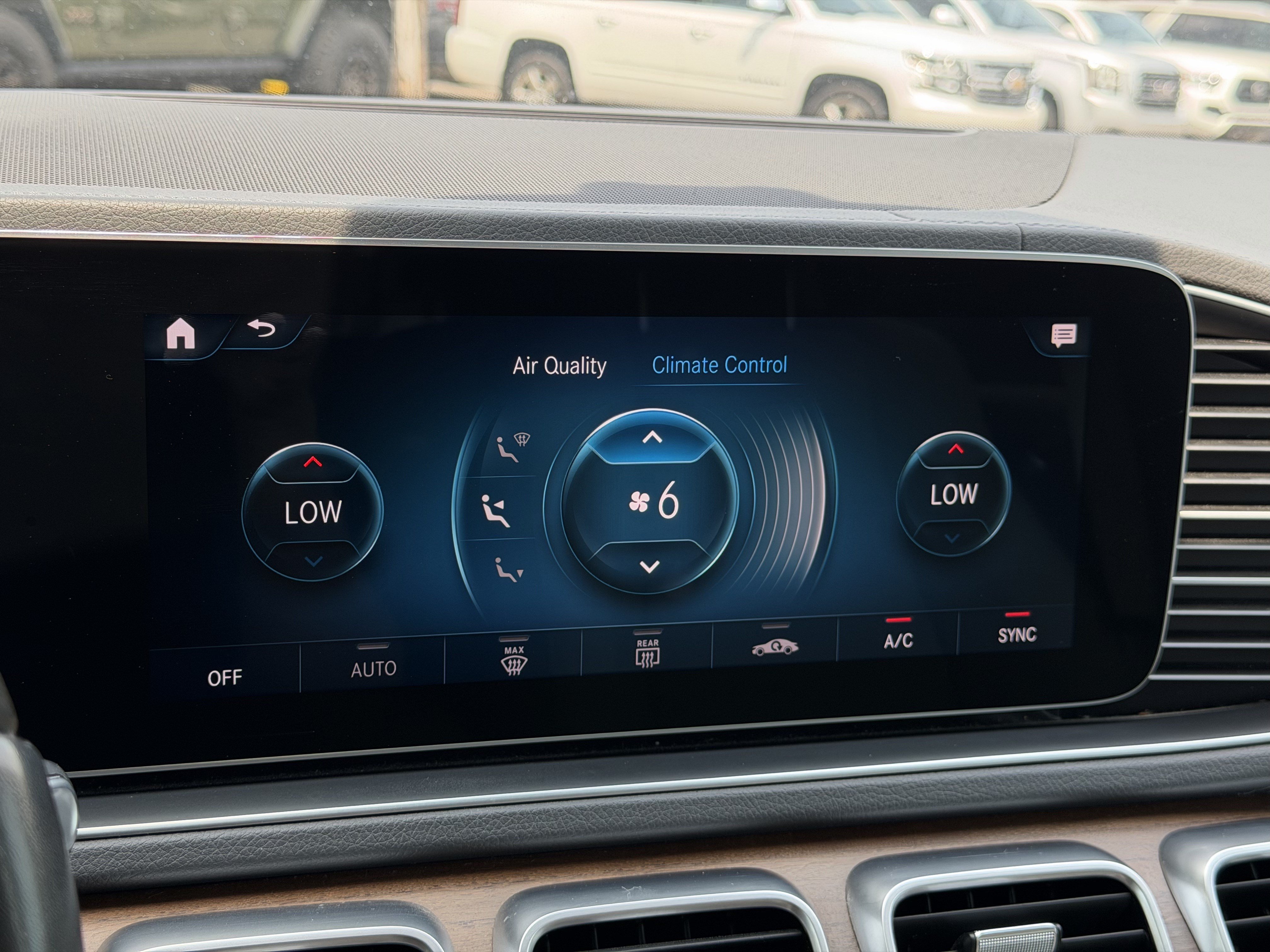 Used 2020 Mercedes-Benz GLS 450 4MATIC image 29