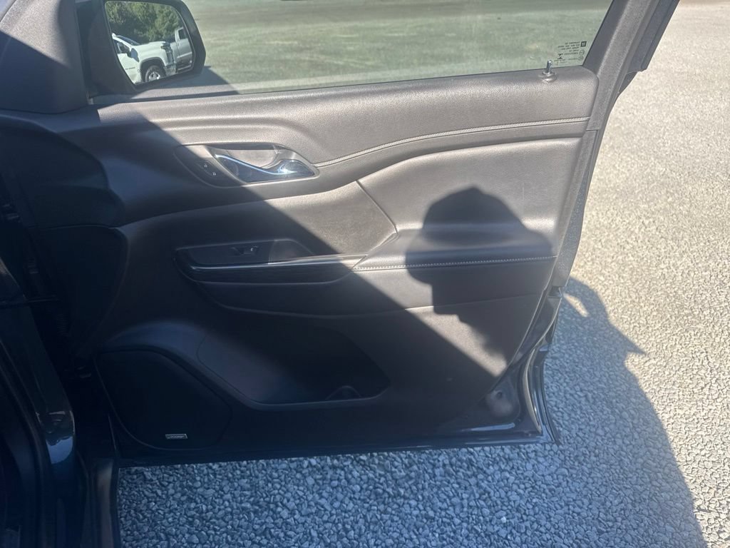Used 2019 GMC Acadia SLT w/ Black Edition AWD/4WD image 20
