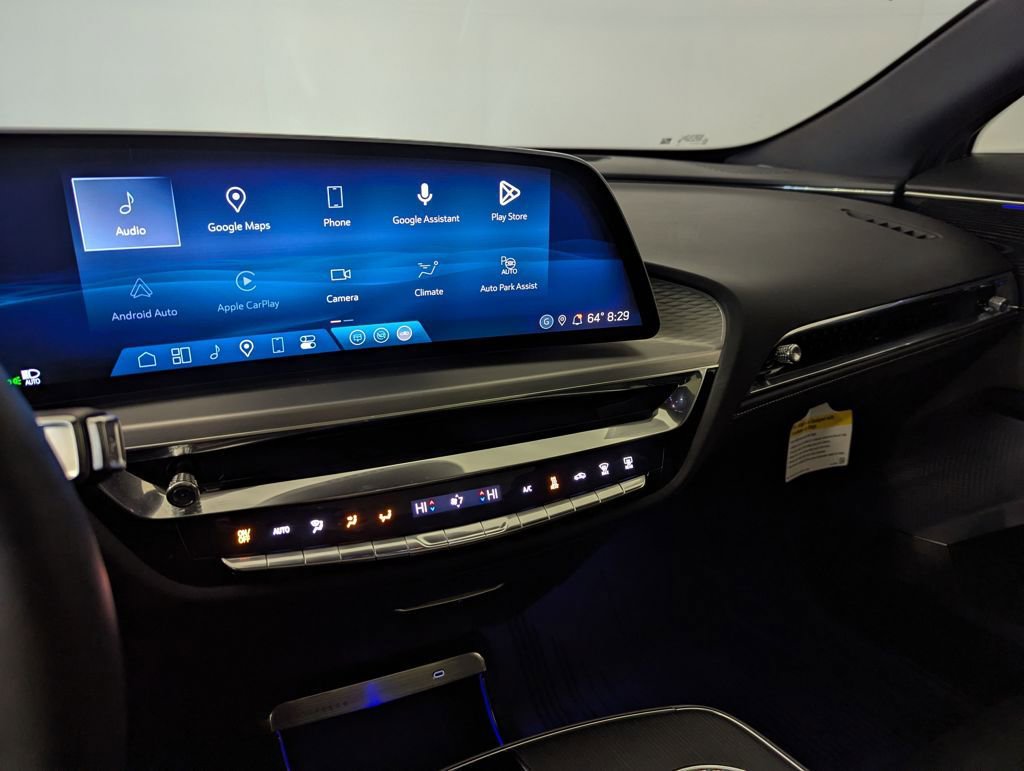 Used 2024 Cadillac Lyriq Luxury w/ LPO, Floor Liner Package image 75