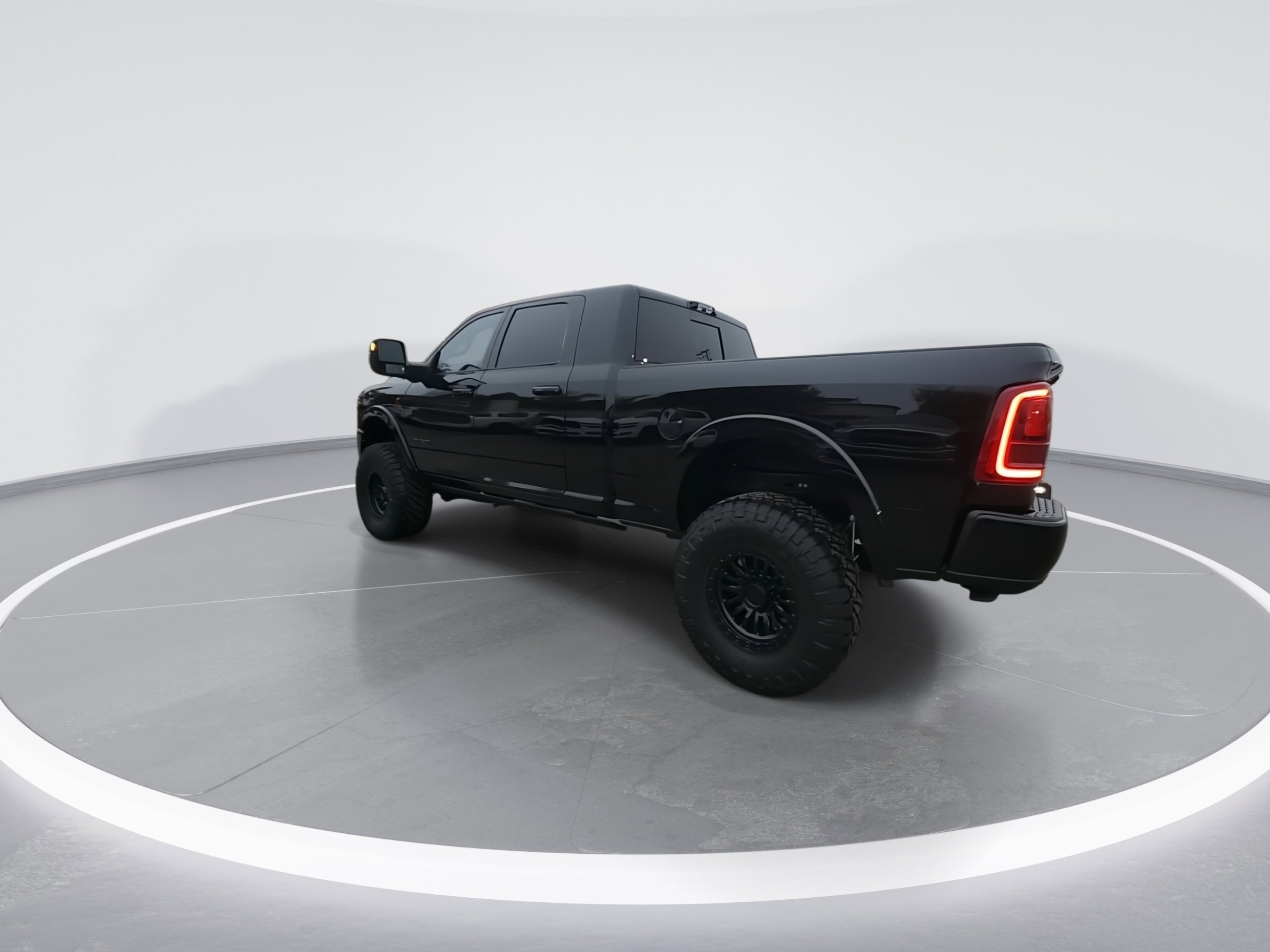 Used 2025 RAM 2500 Limited image 4