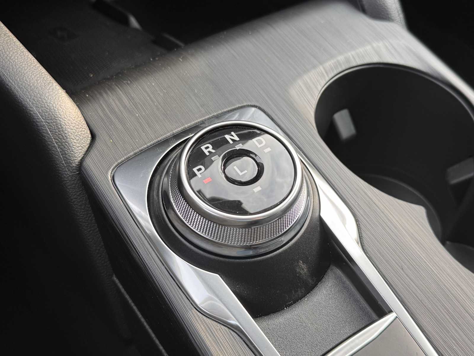 New 2026 Ford Escape SE w/ PHEV Premium Package FWD image 19