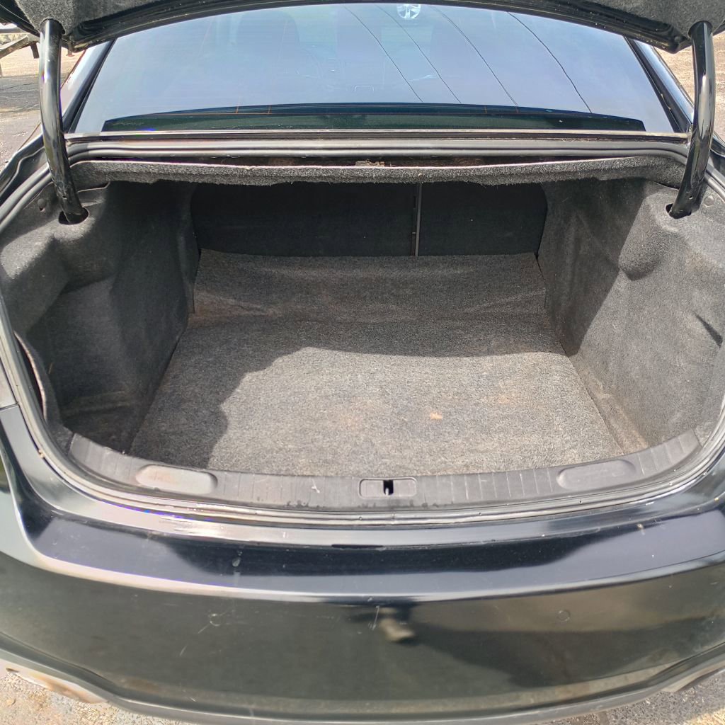 Used 2016 Chevrolet Impala LTZ image 18