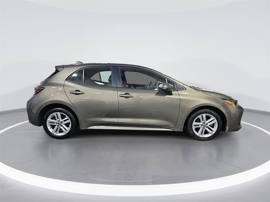 Used 2020 Toyota Corolla SE image 2