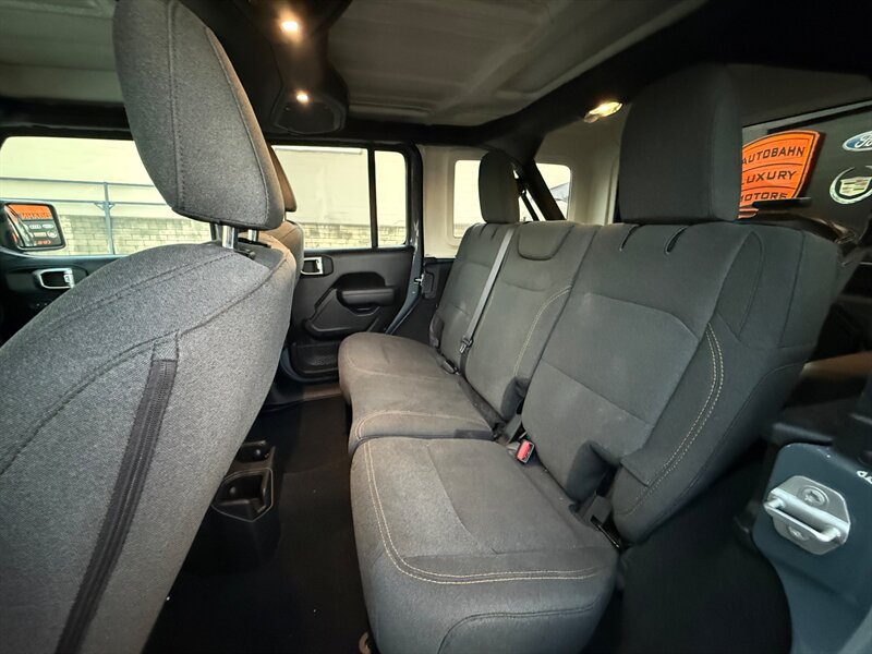 Used 2025 Jeep Wrangler Unlimited Sport AWD/4WD image 27