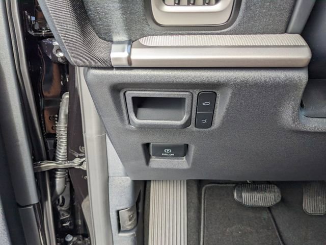 New 2025 Ford Expedition Active image 32