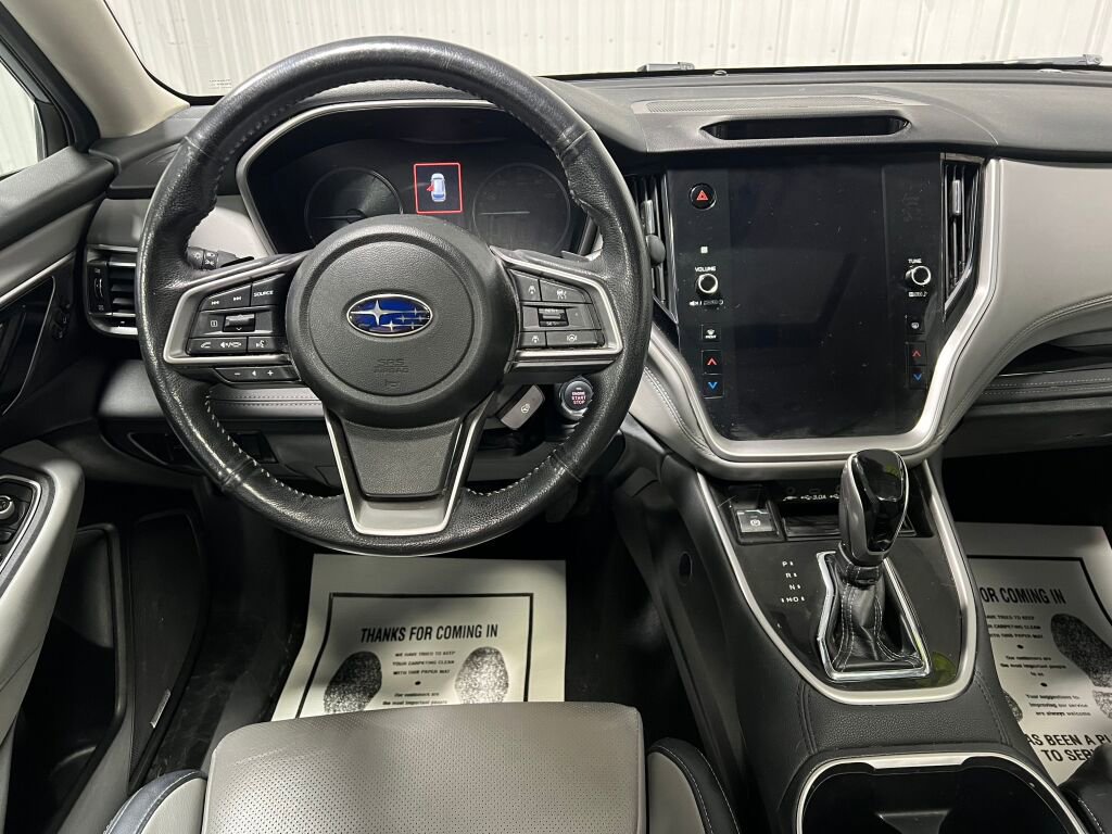 Used 2023 Subaru Outback Limited XT image 4
