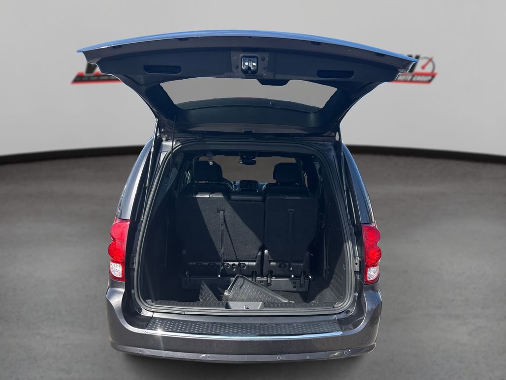 Used 2019 Dodge Grand Caravan GT w/ Safety Sphere Group image 11