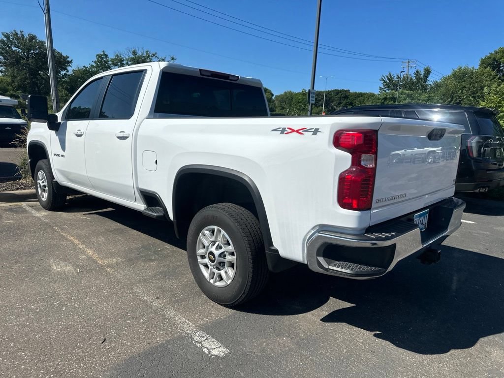 Used 2025 Chevrolet Silverado 2500 LT AWD/4WD image 14