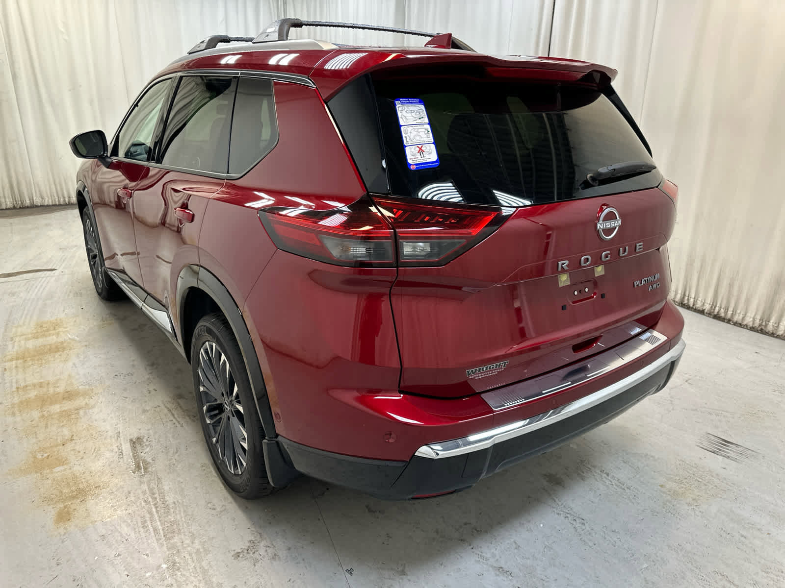 New 2026 Nissan Rogue Platinum image 2