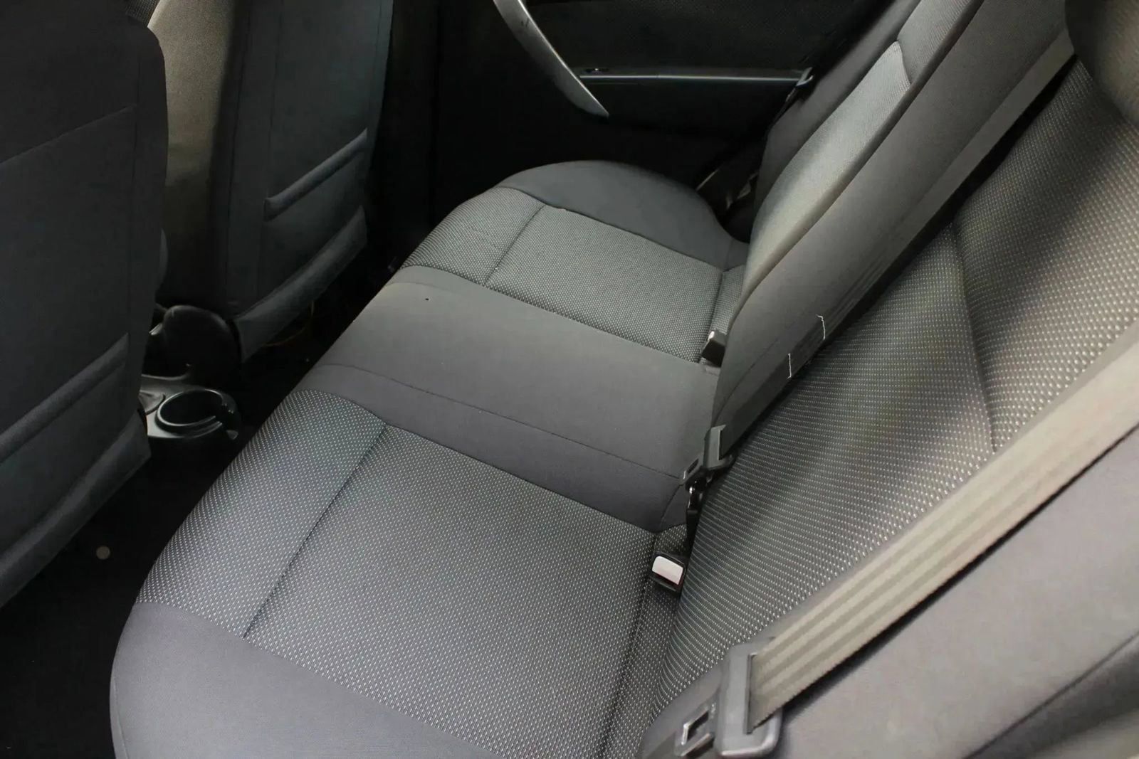 Used 2009 Chevrolet Aveo LT w/ Power and Convenience Package FWD image 9