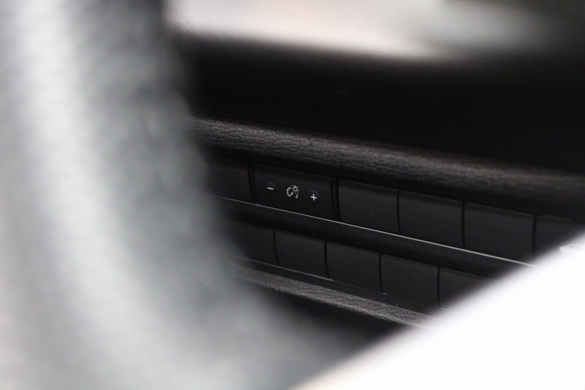 Used 2023 Mitsubishi Outlander SE image 29