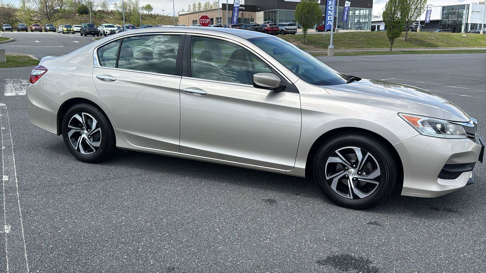 Used 2017 Honda Accord LX image 3