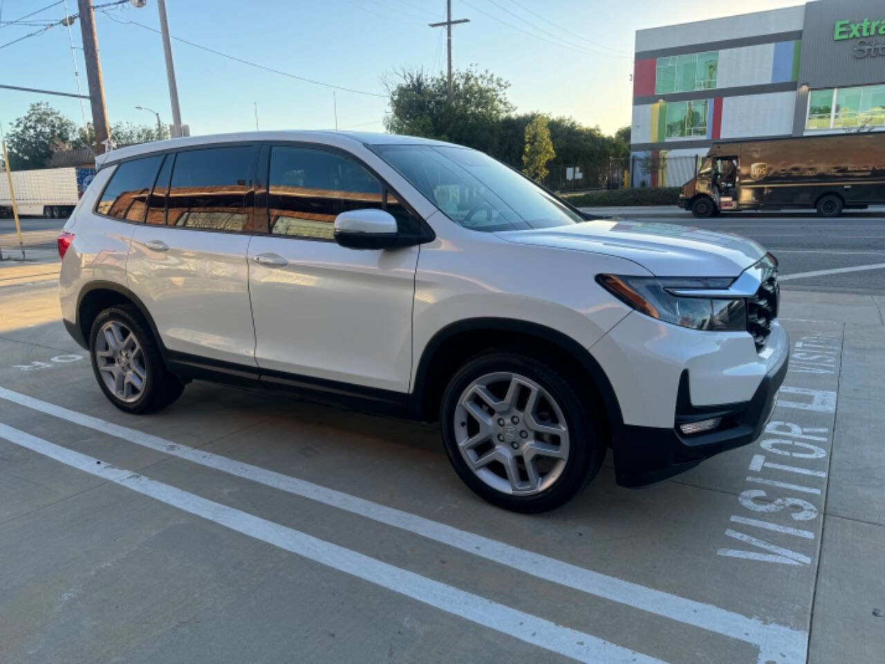 Used 2024 Honda Passport EX-L image 6