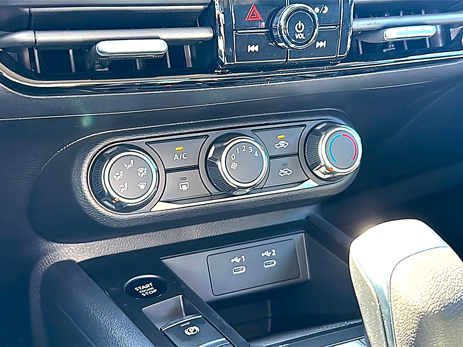 New 2026 Nissan Kicks S image 23