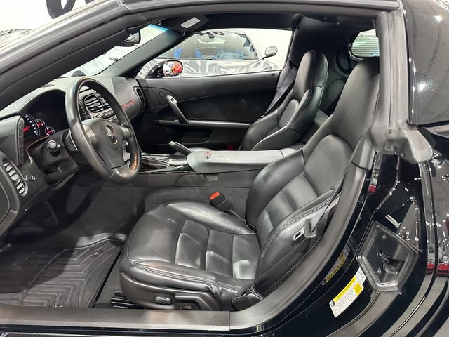 Used 2008 Chevrolet Corvette Coupe w/ Preferred Equipment Group RWD image 12