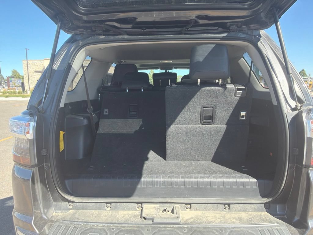 Used 2017 Toyota 4Runner Limited AWD/4WD image 13